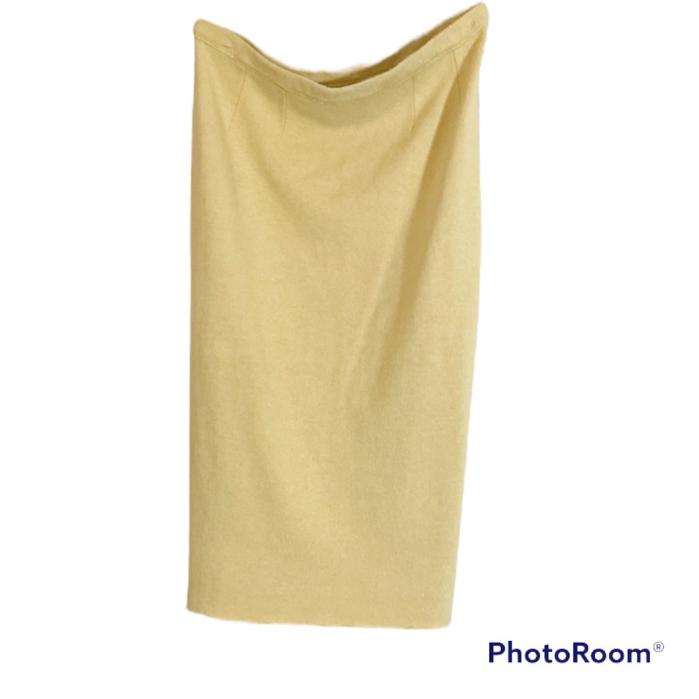 🛵 Vtg Union Made Butter Yellow Wool Knit Sweater Skirt M